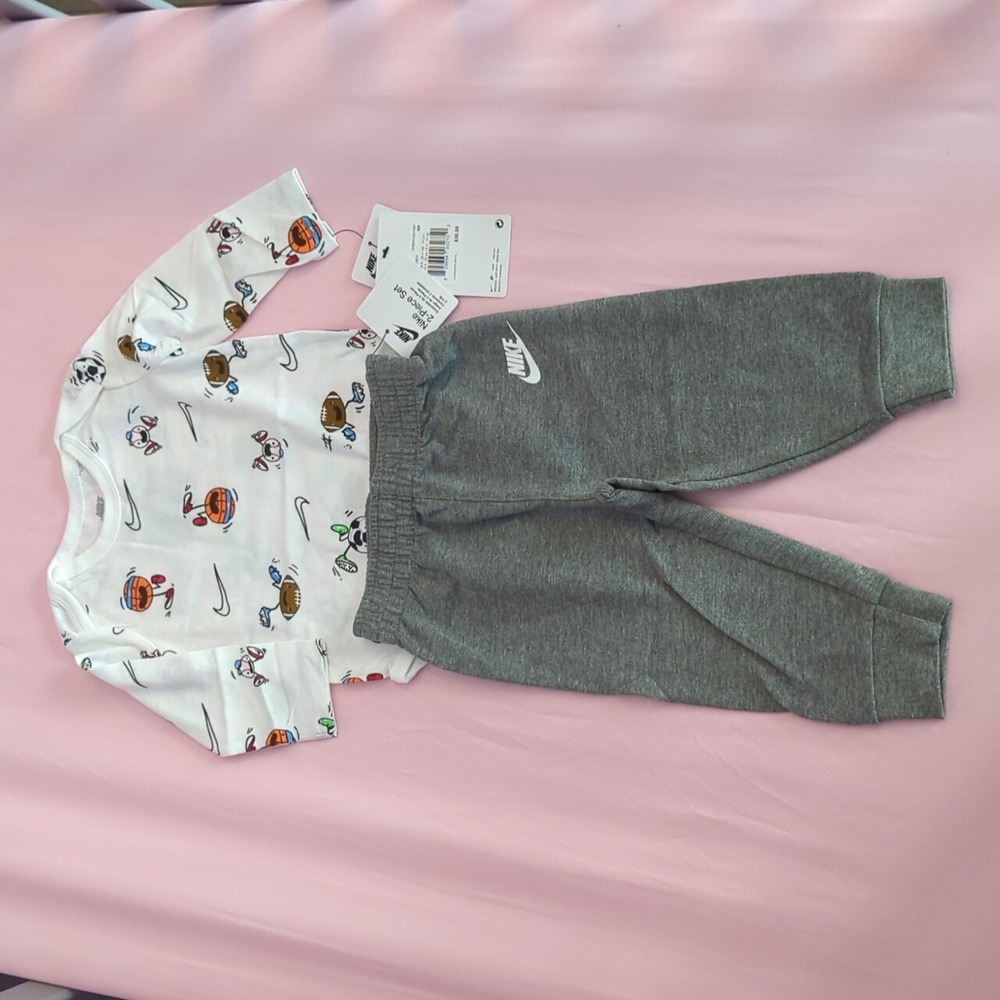 Nike Baby Boy 2 Piece Set